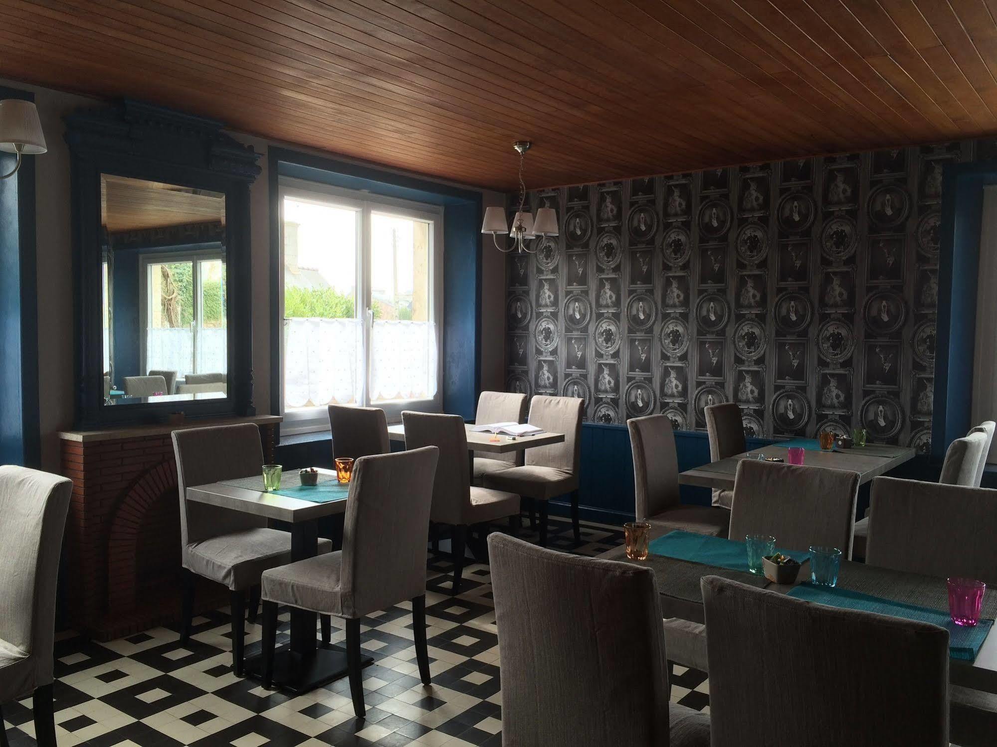 Hotel Restaurant Bocher 플루바즐라넥 외부 사진